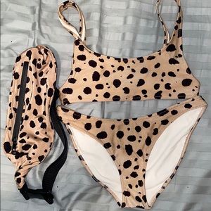 TRADE triangl jera cheetah medium w fanny pack